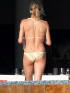 Cameron Diaz hot bikini