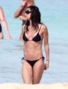 Demi Moore bikini