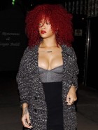 Rihanna boobs