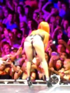 Rihanna hot butt show